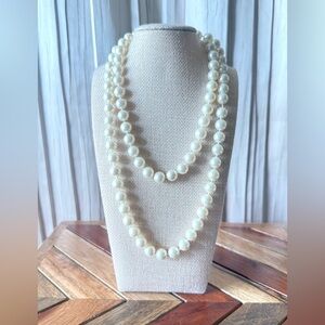 Vintage Extra long/Faux Pearl Necklace
